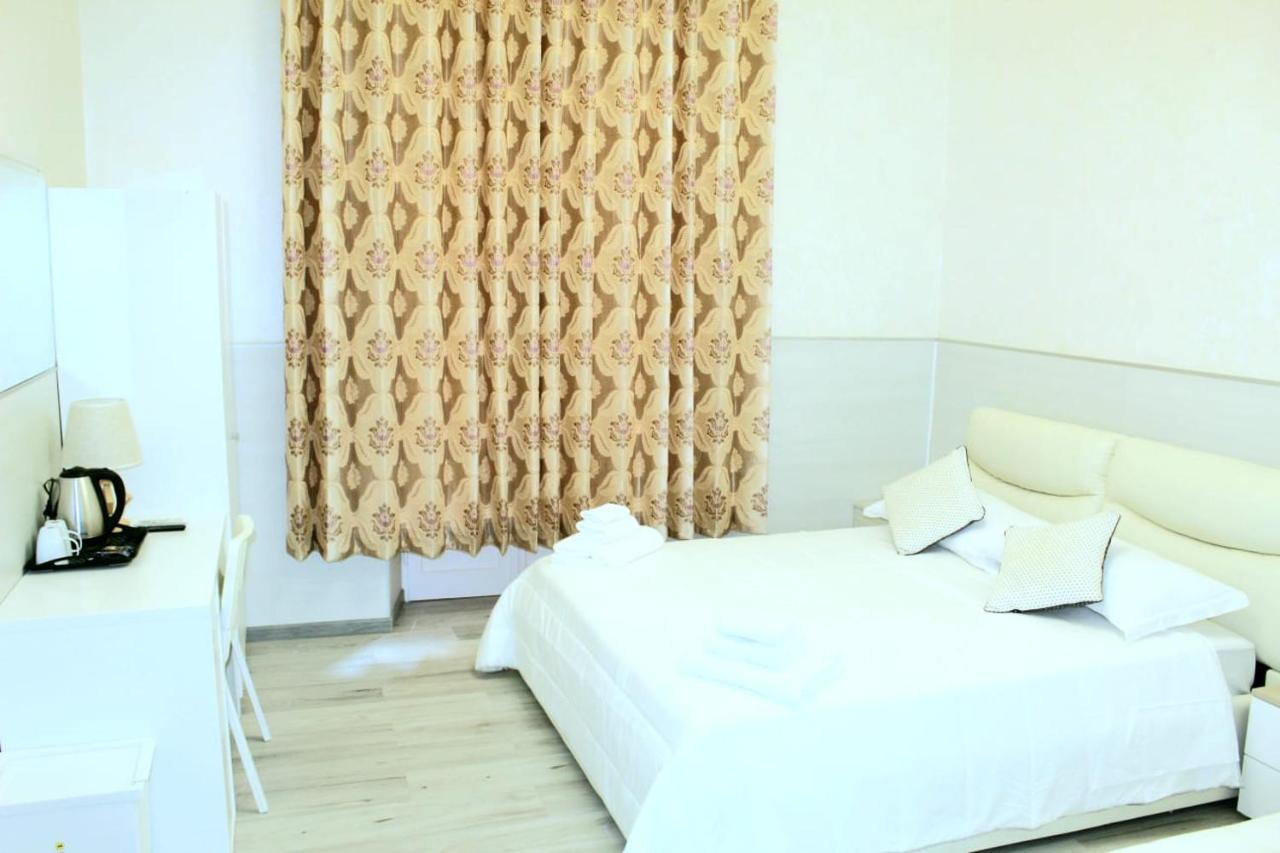 Oscar Suite Home Рим Экстерьер фото