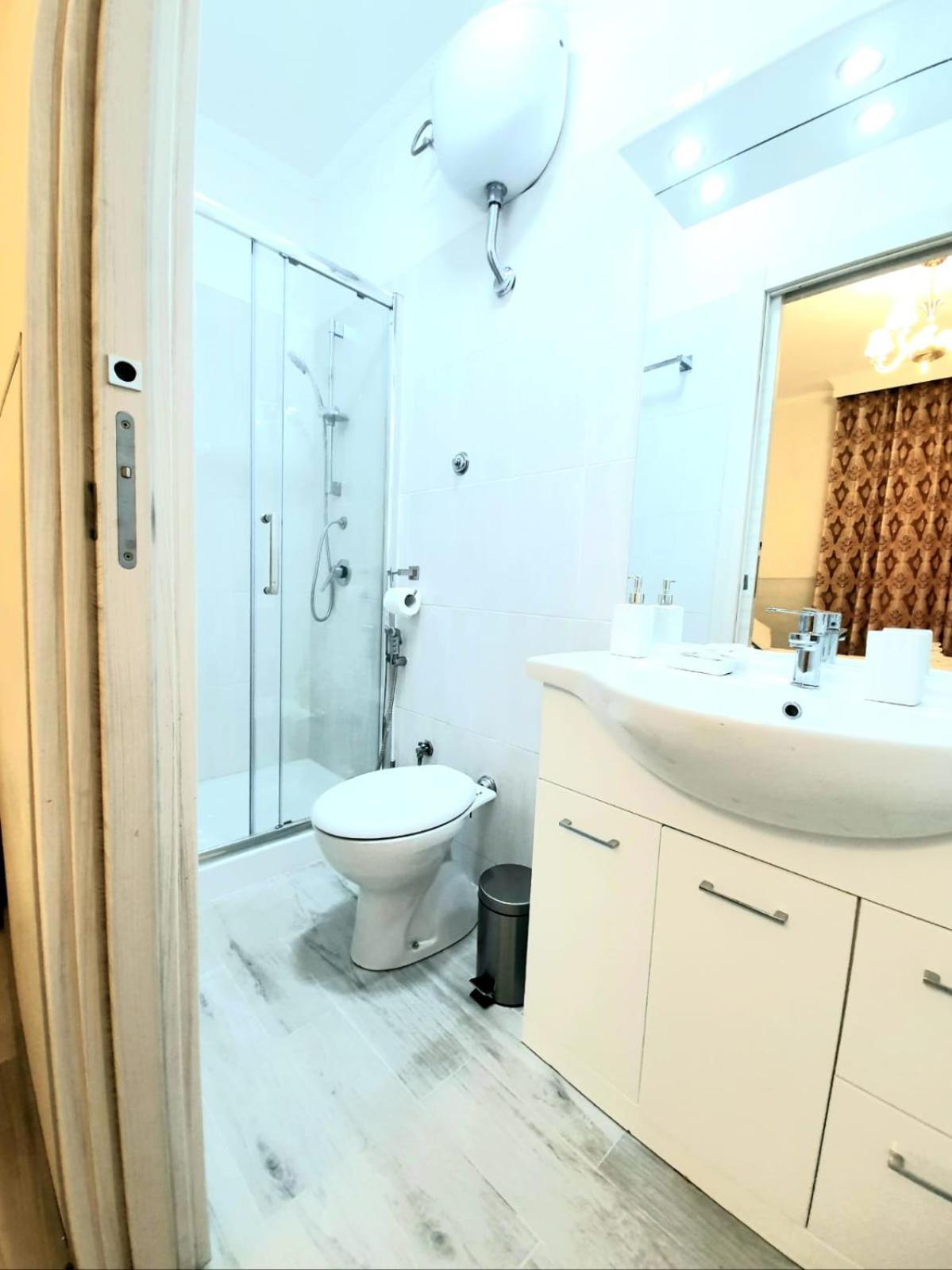 Oscar Suite Home Рим Номер фото